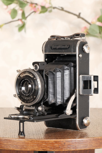 1934 Voigtlander Inos II 6x9 Folder, CLA’d, Freshly Serviced! - Voigtlander- Petrakla Classic Cameras