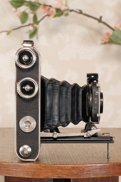 1934 Voigtlander Inos II 6x9 Folder, CLA’d, Freshly Serviced! - Voigtlander- Petrakla Classic Cameras