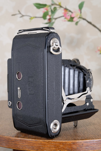 Superb! 1936 Zeiss Ikon 6x9 Super Ikonta C . CLA’d, Freshly Serviced!