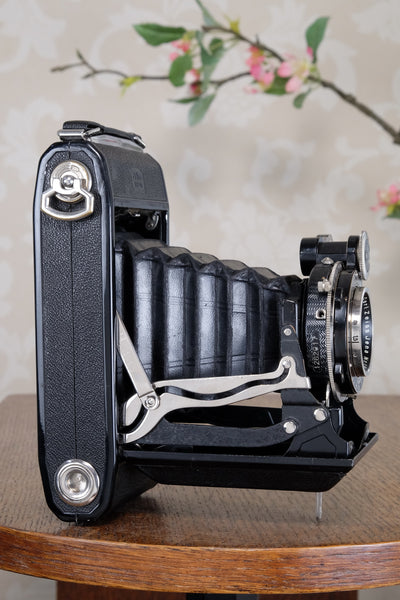 Superb! 1936 Zeiss Ikon 6x9 Super Ikonta C . CLA’d, Freshly Serviced!