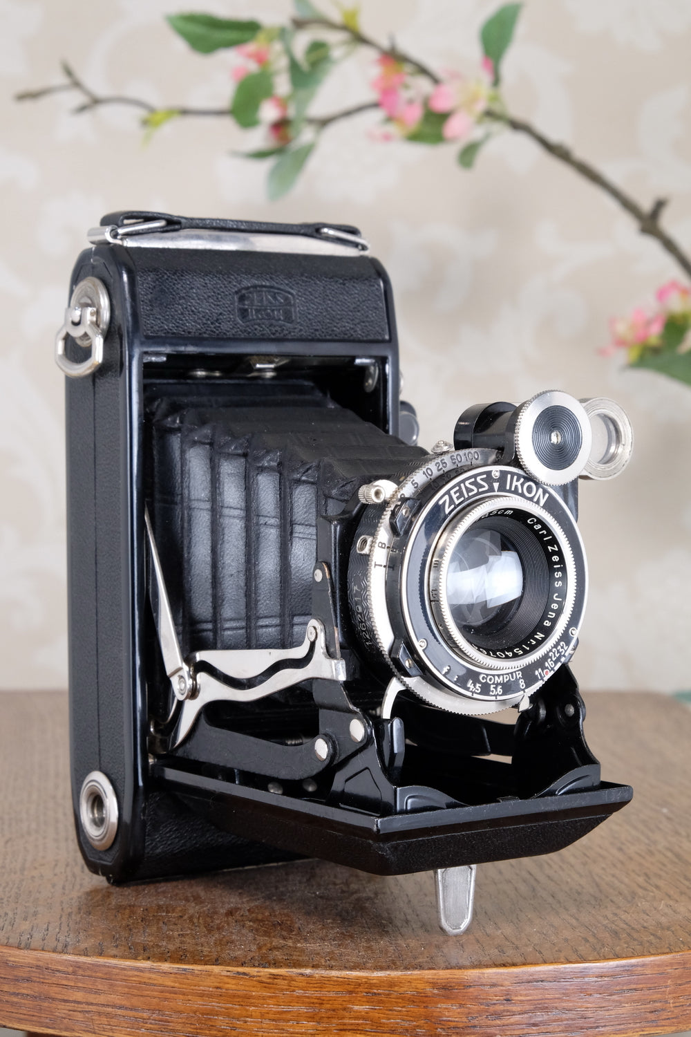 Superb! 1936 Zeiss Ikon 6x9 Super Ikonta C . CLA’d, Freshly Serviced!