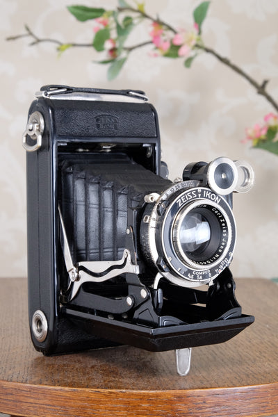 Superb! 1936 Zeiss Ikon 6x9 Super Ikonta C . CLA’d, Freshly Serviced!