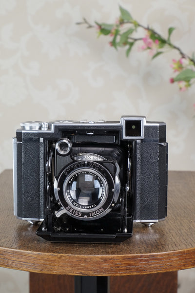 SUPERB! 1939 Zeiss Ikon Super Ikonta 6x6, Tessar lens, Freshly Serviced! - Zeiss-Ikon- Petrakla Classic Cameras