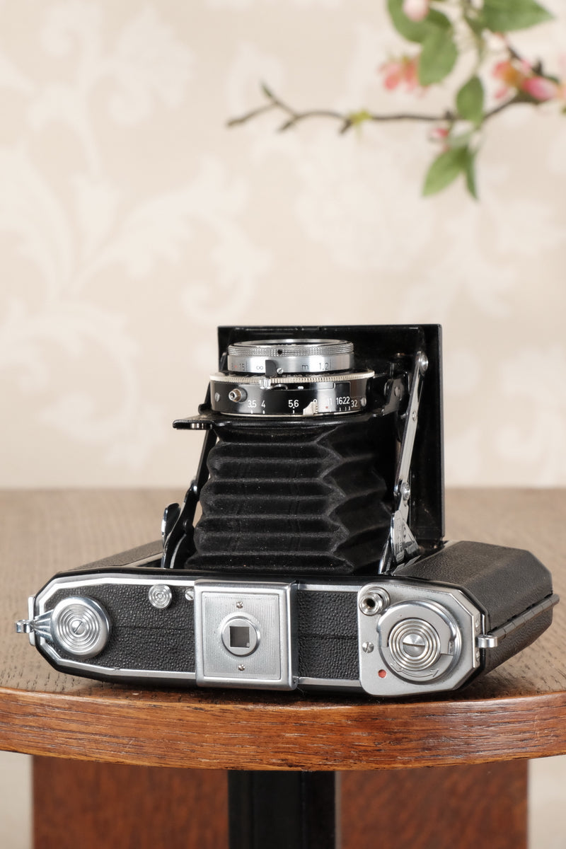 Superb! 1943 Zeiss Ikon Ikonta, Freshly Serviced, CLA'd! - Zeiss-Ikon- Petrakla Classic Cameras