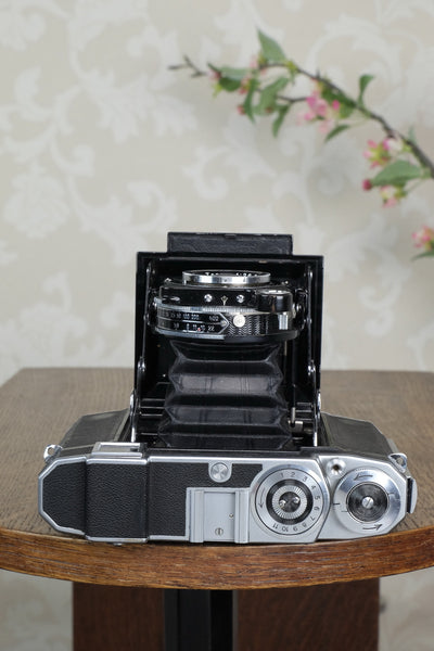 SUPERB! 1939 Zeiss Ikon Super Ikonta 6x6, Tessar lens, Freshly Serviced! - Zeiss-Ikon- Petrakla Classic Cameras