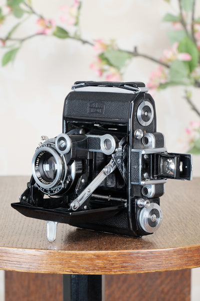 1937 Zeiss Ikon Super Ikonta, Tessar, CLA'd, Freshly Serviced! - Zeiss-Ikon- Petrakla Classic Cameras
