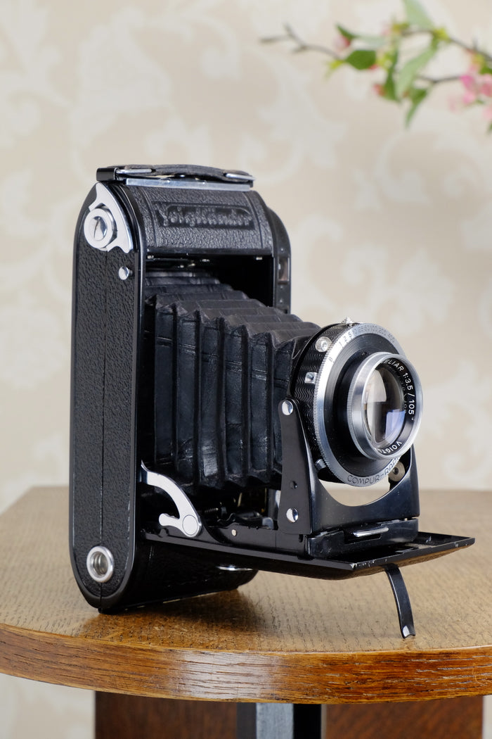 Stunning! 1947 Voigtlander 6x9 Bessa Rangefinder with Color-Heliar lens. Freshly Serviced! - Voigtlander- Petrakla Classic Cameras