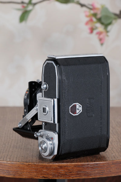 Near Mint! 1952 Zeiss Ikon Ikonta, Freshly Serviced, CLA'd! - Zeiss-Ikon- Petrakla Classic Cameras