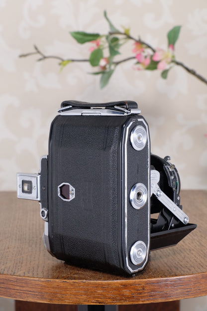 Superb! 1952 Zeiss Ikon Super Ikonta, Synchro-Compur & Coated Tessar . CLA’d, Freshly Serviced!