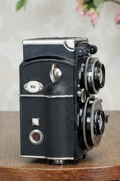 1934 Voigtlander 6x6 Superb TLR, the desirable model with “big ears”, CLA'd, Freshly Serviced! - Voigtlander- Petrakla Classic Cameras