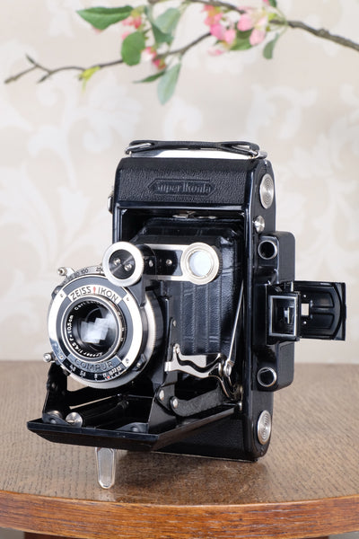 Near Mint 1933 Zeiss Ikon 6x9 Super Ikonta C, CLA’d, Freshly Serviced!