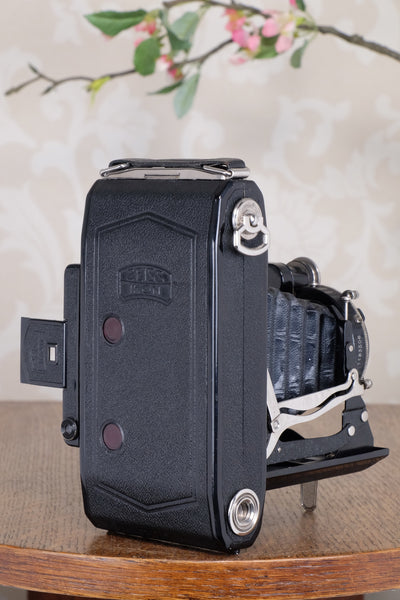 Near Mint 1933 Zeiss Ikon 6x9 Super Ikonta C, CLA’d, Freshly Serviced!