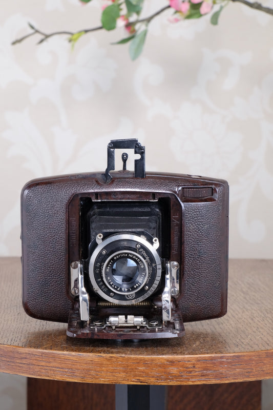 SUPERB! Rare 1934 Ebner 6x4.5 Brown Bakelite Art Deco Camera, Freshly serviced , CLA‘d