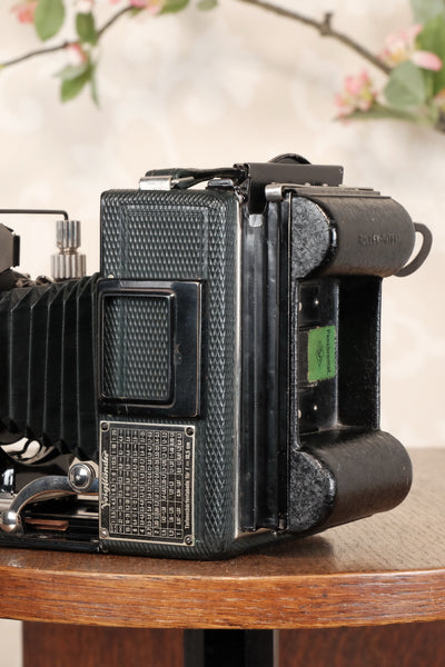 Near Mint! Rare Green Voigtlander 1935 Bergheil with Heliar lens & 120 rollfilm back, Freshly serviced, CLA'd! - Voigtlander- Petrakla Classic Cameras