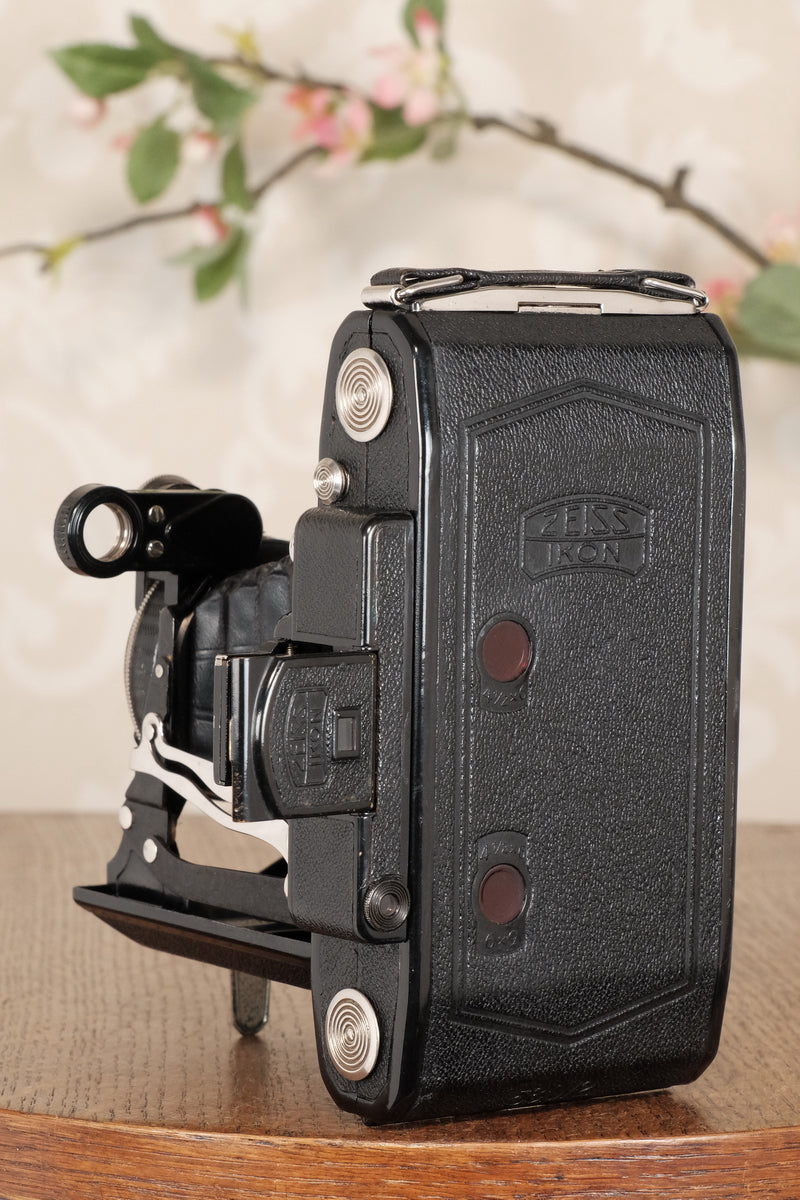 SUPERB! 1934 Zeiss Ikon Super Ikonta C, 6x9, Tessar lens, CLA'd, Freshly Serviced! - Zeiss-Ikon- Petrakla Classic Cameras