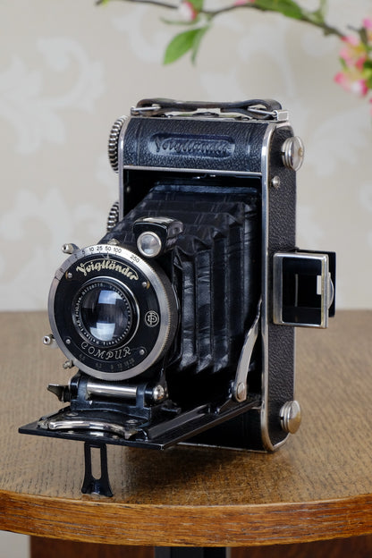 1934 Voigtlander Inos II 6x9 Folder, with Heliar lens! CLA’d, Freshly Serviced! - Voigtlander- Petrakla Classic Cameras
