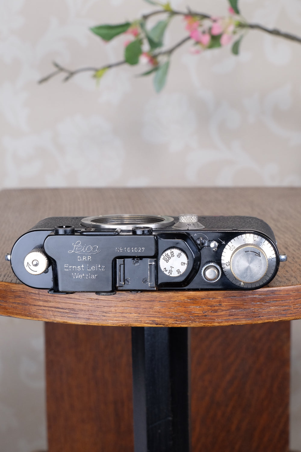 Near mint 1932 BLACK LEITZ LEICA III, Freshly Serviced CLA'd!
