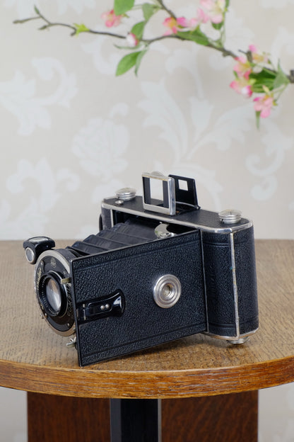 1934 Voigtlander Inos II 6x9 Folder, with Heliar lens! CLA’d, Freshly Serviced! - Voigtlander- Petrakla Classic Cameras