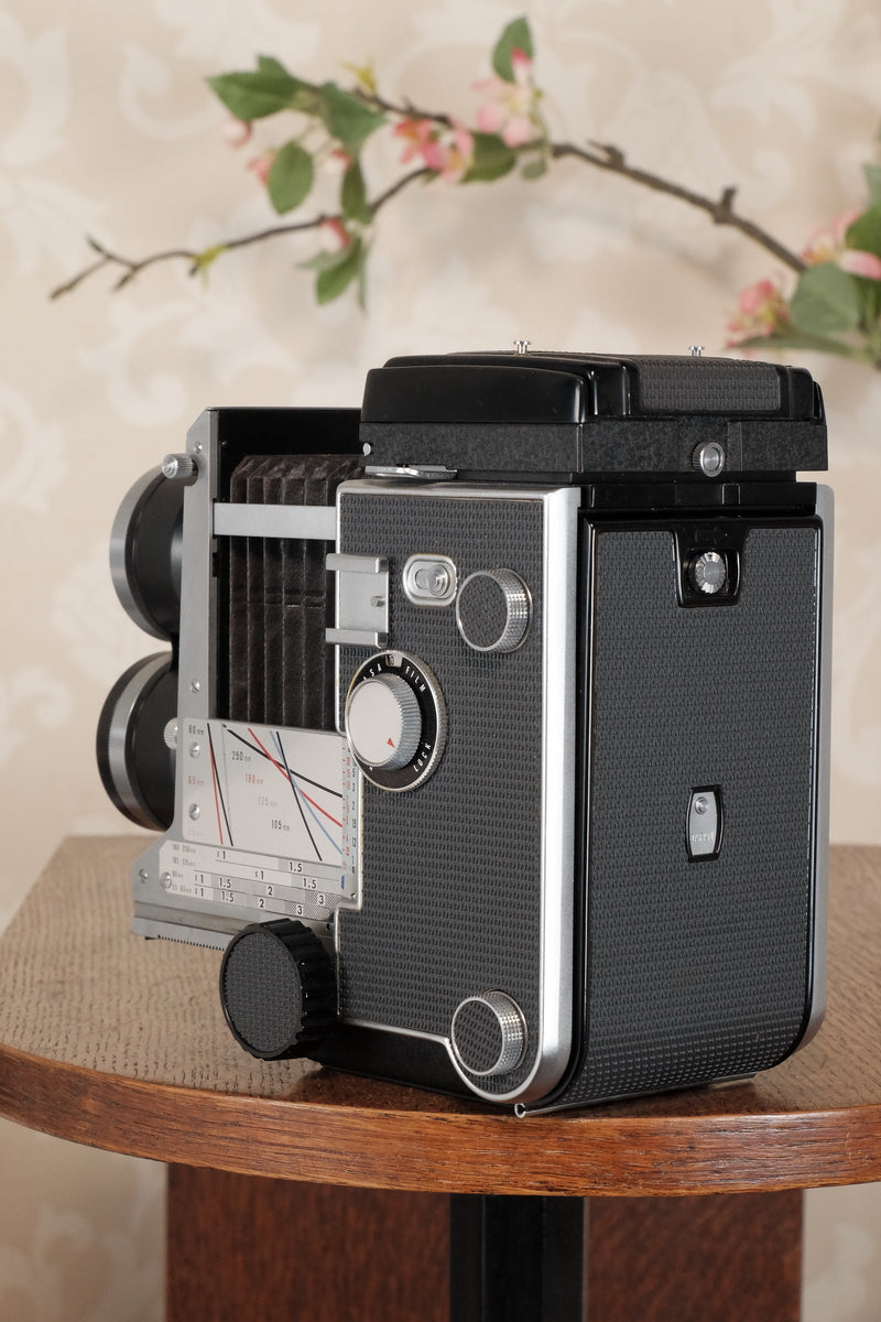 Near Mint! 1962 Mamiya C3 TLR, CLA'd, Freshly Serviced! - Voigtlander- Petrakla Classic Cameras