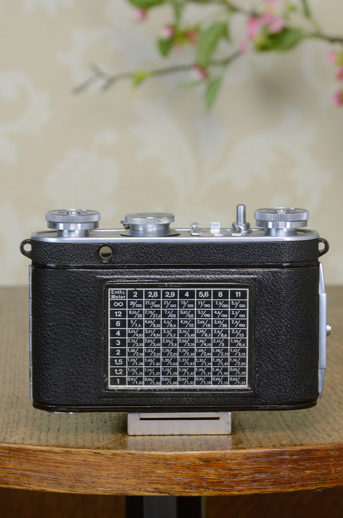 Certo: Dollina III Price Guide: estimate a camera value