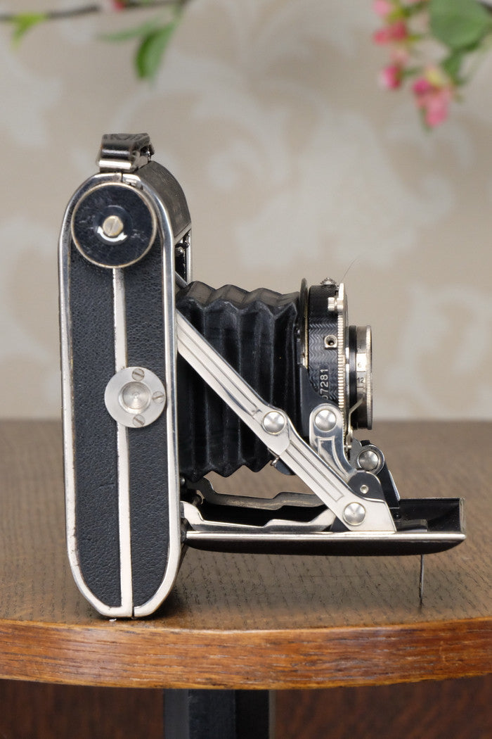 Rare! 6x6 1936 CERTO Super Sport Dolly, CLA'd, Freshly Serviced! - Certo- Petrakla Classic Cameras