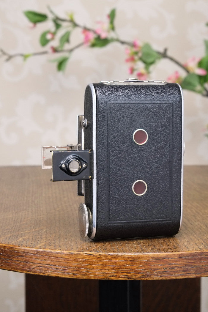Lovely! 1934 CERTO DOLLY (model B), German folding camera. Freshly Serviced! - Certo- Petrakla Classic Cameras