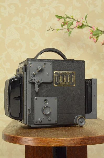 Superb 1930’s Graflex! Medium Format 6x9 SLR Camera, 120 Roll-film - Graflex- Petrakla Classic Cameras