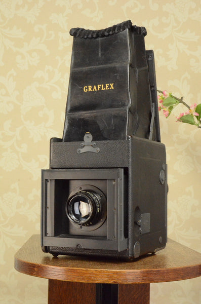 Superb 1930’s Graflex! Medium Format 6x9 SLR Camera, 120 Roll-film - Graflex- Petrakla Classic Cameras