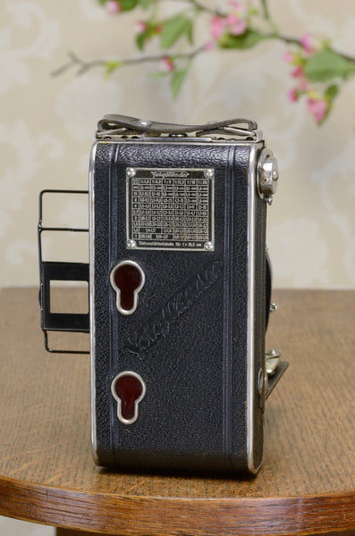 1933 Voigtlander 6x9 Folder with HELIAR lens, CLA'd FRESHLY SERVICED! - Voigtlander- Petrakla Classic Cameras
