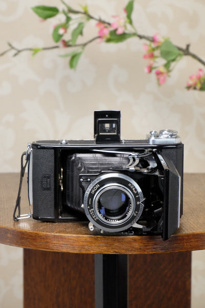 Near Mint! 1952 Zeiss-Ikon Ikonta 6x9, Coated Tessar lens, FRESHLY SERVICED! - Zeiss-Ikon- Petrakla Classic Cameras