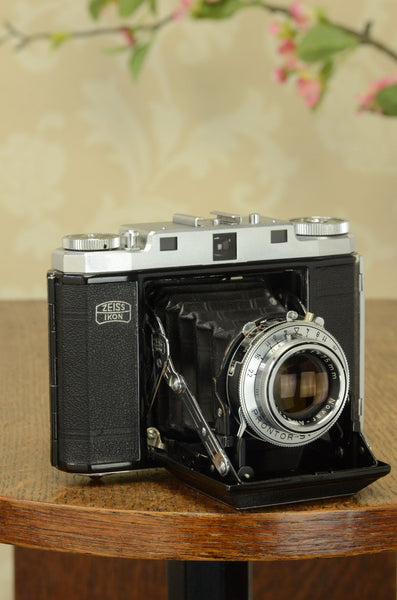 1955 6x6 Zeiss Ikon Mess Ikonta 524/16, FRESHLY SERVICED! - Zeiss-Ikon- Petrakla Classic Cameras