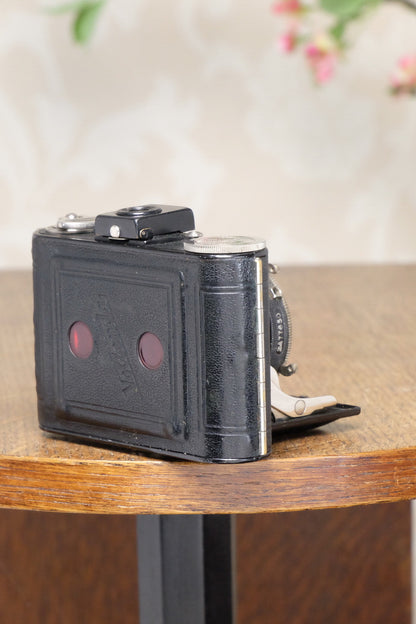 1931 Nagel Vollenda, German folding camera. Freshly Serviced! - Nagel- Petrakla Classic Cameras