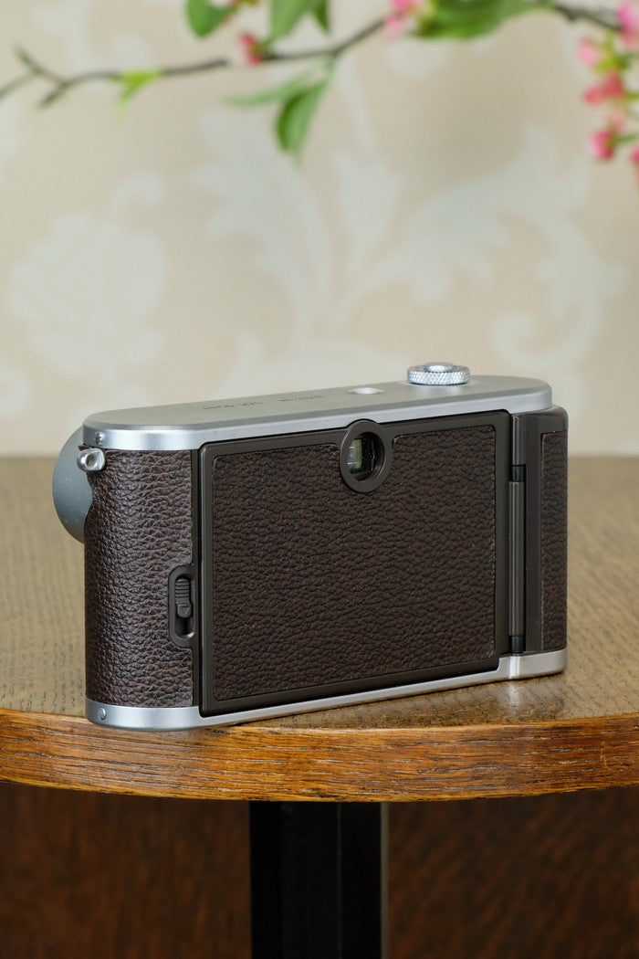 MINT! Minolta 35mm Prod 20’s Cult Camera With Original Box, strap, cap & instructions - Minolta- Petrakla Classic Cameras