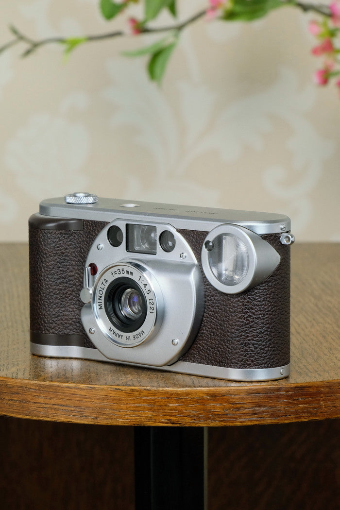 MINT! Minolta 35mm Prod 20’s Cult Camera With Original Box, strap, cap & instructions - Minolta- Petrakla Classic Cameras