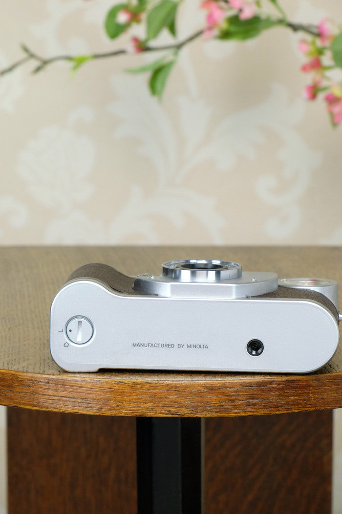 MINT! Minolta 35mm Prod 20’s Cult Camera With Original Box, strap, cap & instructions - Minolta- Petrakla Classic Cameras