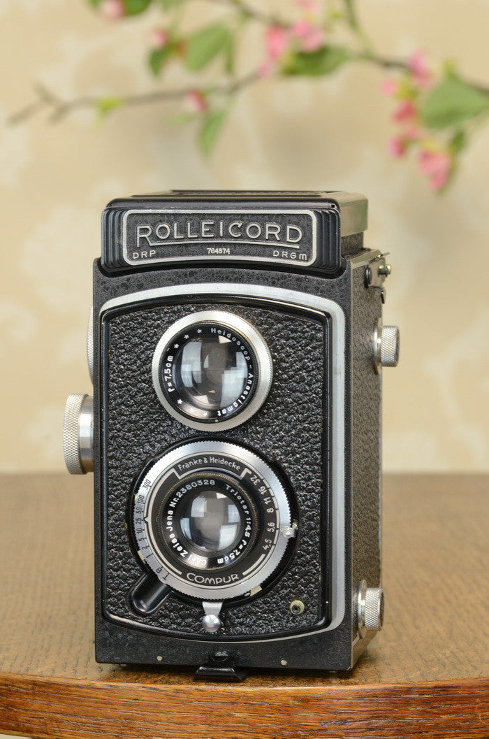 NEAR MINT! 1939 Rolleicord, FRESHLY SERVICED! - Frank & Heidecke- Petrakla Classic Cameras