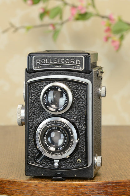NEAR MINT! 1939 Rolleicord, FRESHLY SERVICED! - Frank & Heidecke- Petrakla Classic Cameras