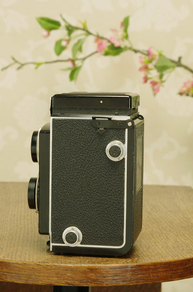 SUPERB! 1936 Rolleicord, FRESHLY SERVICED! - Frank & Heidecke- Petrakla Classic Cameras