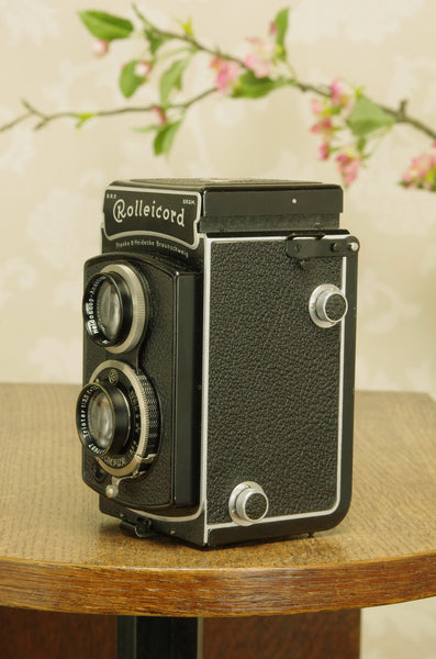 SUPERB! 1936 Rolleicord, FRESHLY SERVICED! - Frank & Heidecke- Petrakla Classic Cameras