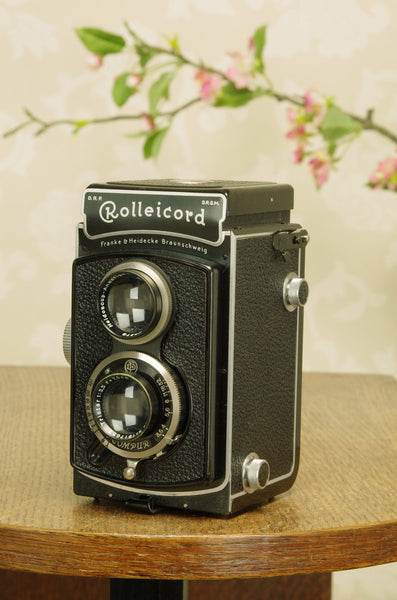 SUPERB! 1936 Rolleicord, FRESHLY SERVICED! - Frank & Heidecke- Petrakla Classic Cameras