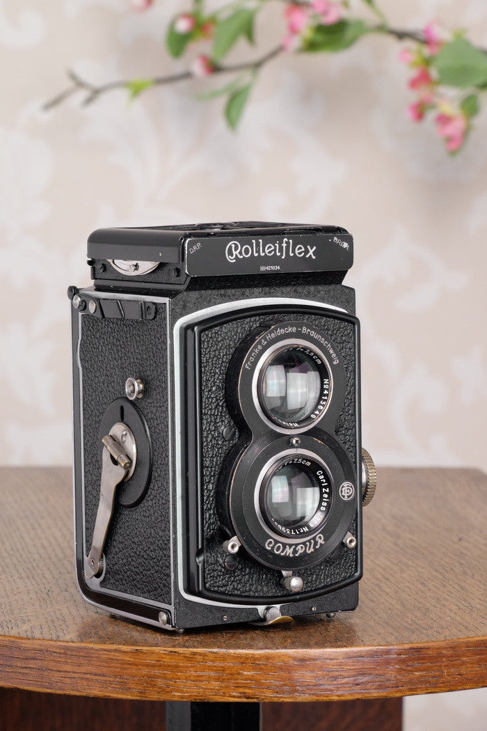Superb! 1935 Old Standard Rolleiflex, Freshly Serviced, CLA’d - Frank & Heidecke- Petrakla Classic Cameras