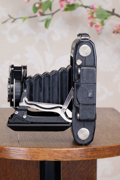 Superb! 1934 Zeiss Ikon Super Ikonta 6x9, Tessar lens, Freshly Serviced - Zeiss-Ikon- Petrakla Classic Cameras