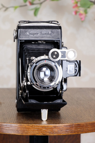 Superb! 1934 Zeiss Ikon Super Ikonta 6x9, Tessar lens, Freshly Serviced - Zeiss-Ikon- Petrakla Classic Cameras