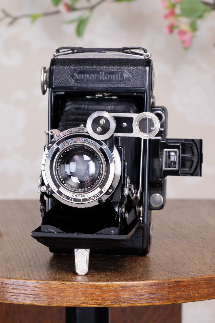 Superb! 1934 Zeiss Ikon Super Ikonta 6x9, Tessar lens, Freshly Serviced - Zeiss-Ikon- Petrakla Classic Cameras