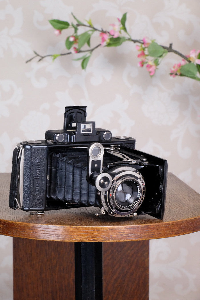 Superb! 1934 Zeiss Ikon Super Ikonta 6x9, Tessar lens, Freshly Serviced - Zeiss-Ikon- Petrakla Classic Cameras