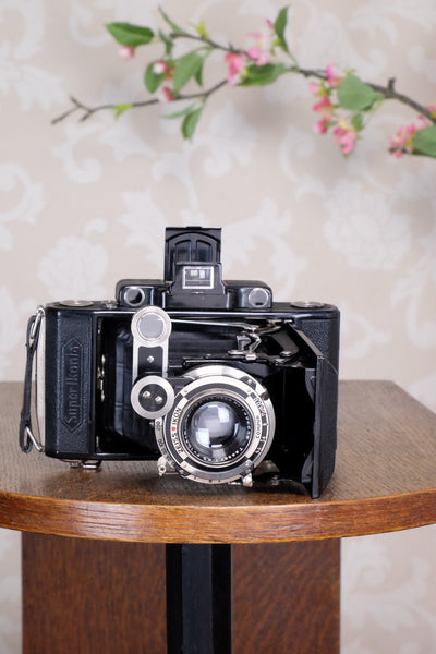 Superb! 1934 Zeiss Ikon Super Ikonta 6x9, Tessar lens, Freshly Serviced - Zeiss-Ikon- Petrakla Classic Cameras