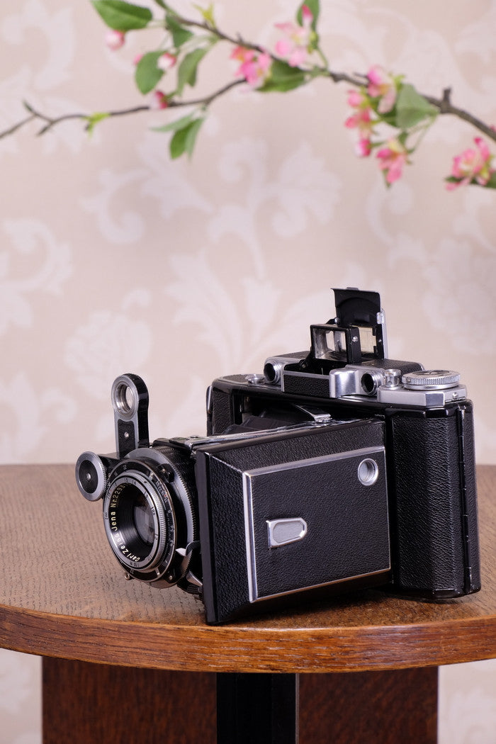 NEAR MINT! 1938 6x9 Super Ikonta with Tessar Lens, FRESHLY SERVICED - Zeiss-Ikon- Petrakla Classic Cameras