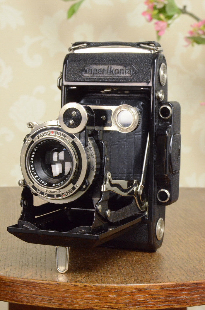 SUPERB! 1934 Zeiss Ikon Super Ikonta 6x9, Tessar lens, Freshly Serviced! - Zeiss-Ikon- Petrakla Classic Cameras