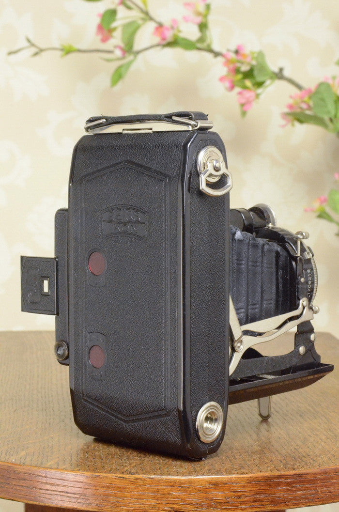 SUPERB! 1934 Zeiss Ikon Super Ikonta 6x9, Tessar lens, Freshly Serviced! - Zeiss-Ikon- Petrakla Classic Cameras
