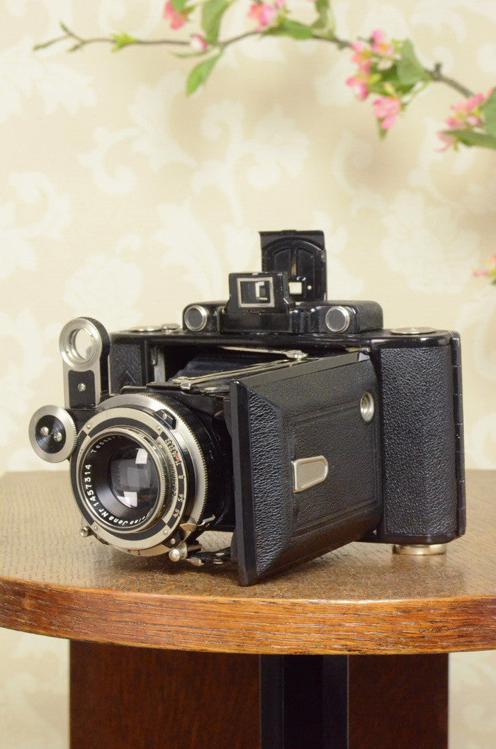 SUPERB! 1934 Zeiss Ikon Super Ikonta 6x9, Tessar lens, Freshly Serviced! - Zeiss-Ikon- Petrakla Classic Cameras